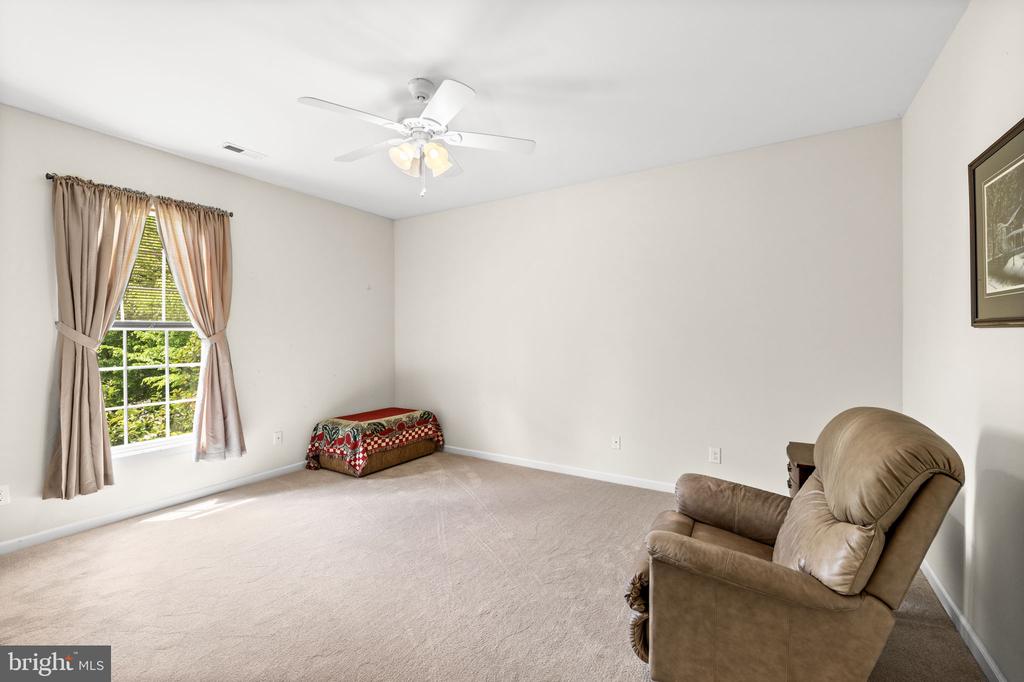 9504 TRENTHAM TRAIL
