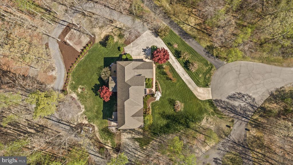 9504 TRENTHAM TRAIL