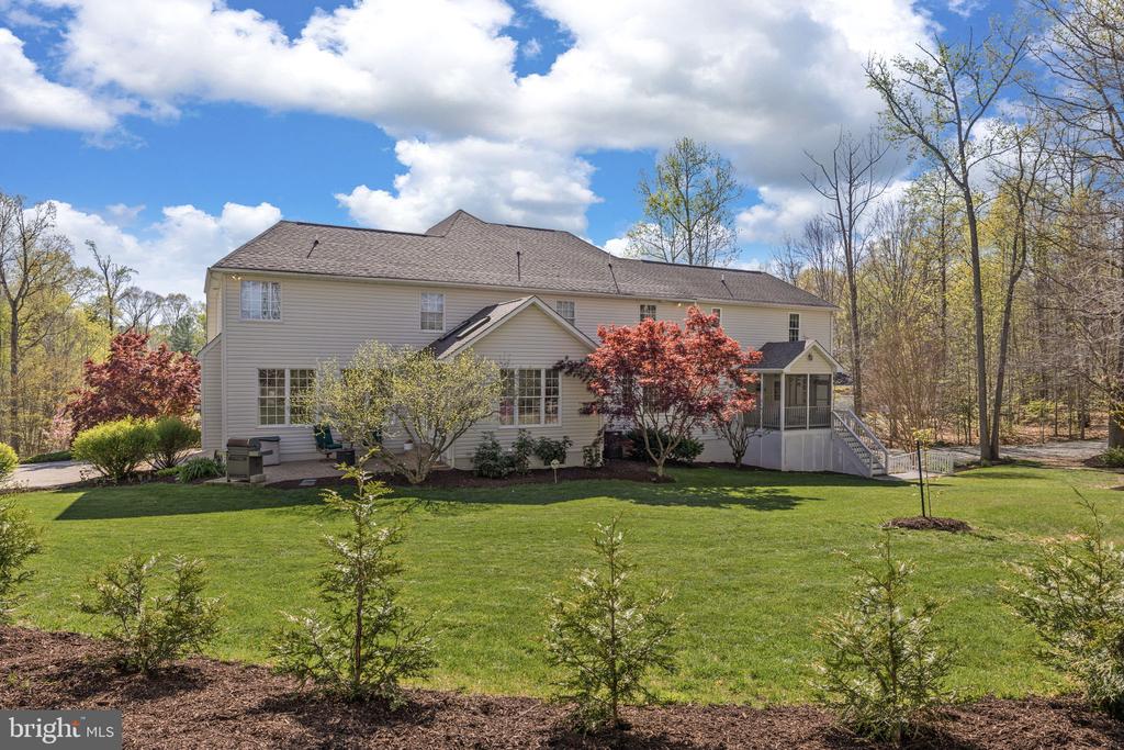 9504 TRENTHAM TRAIL