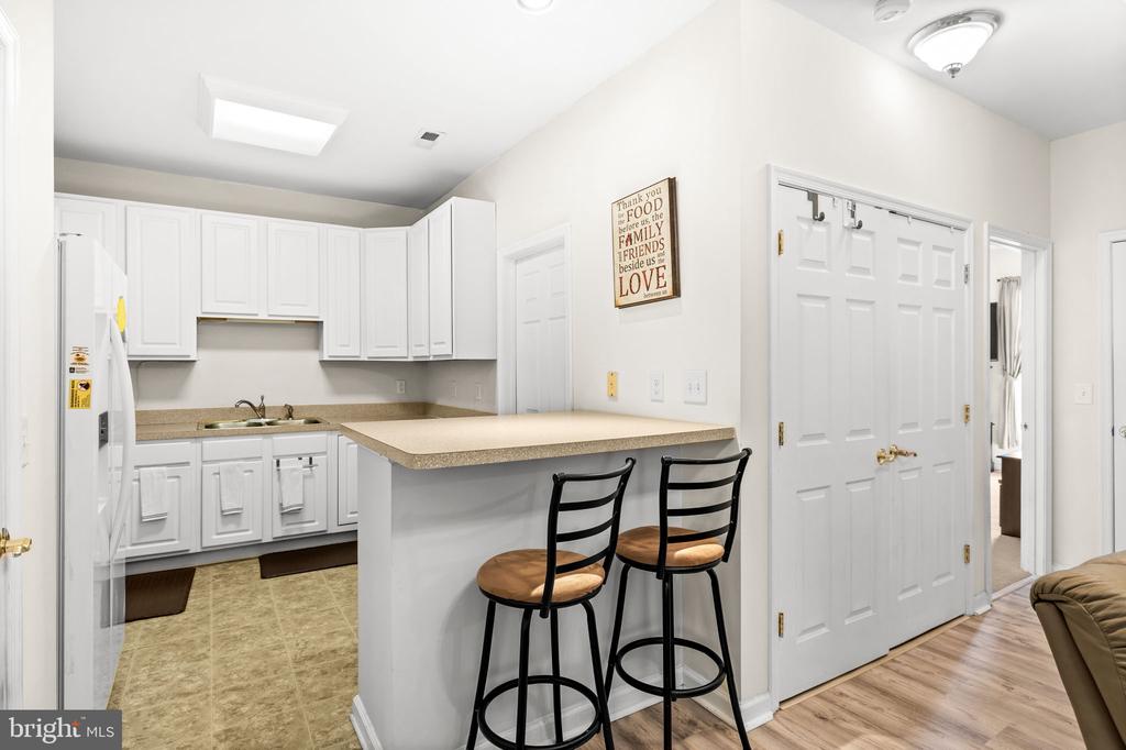 9504 TRENTHAM TRAIL