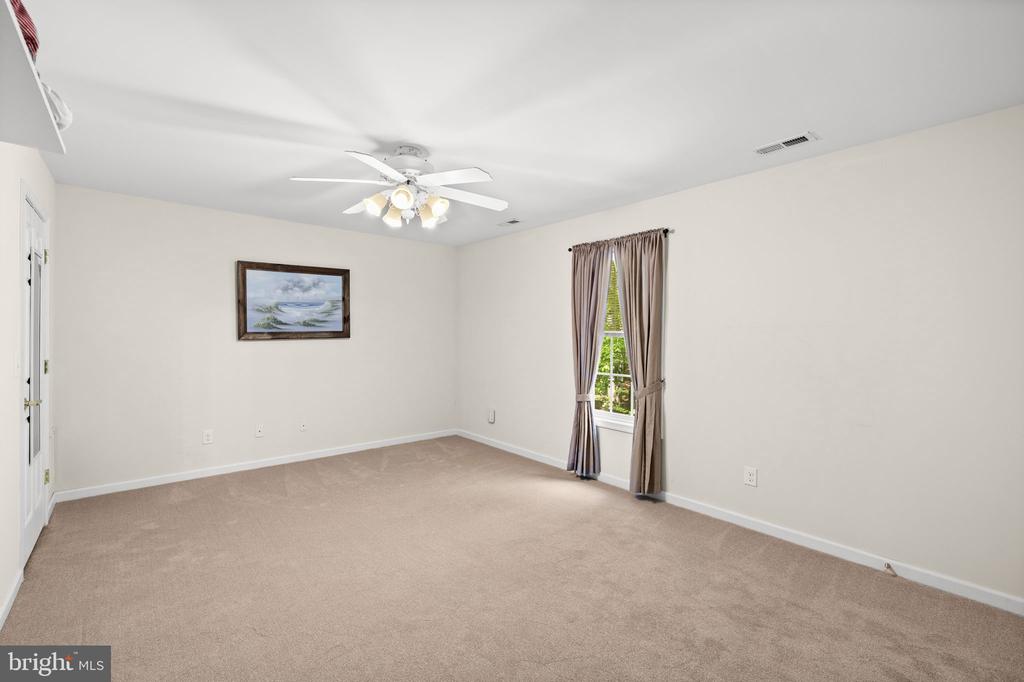 9504 TRENTHAM TRAIL