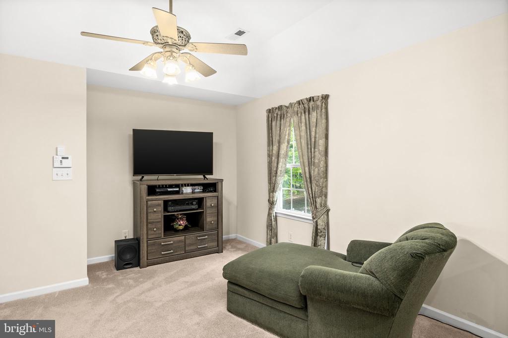 9504 TRENTHAM TRAIL