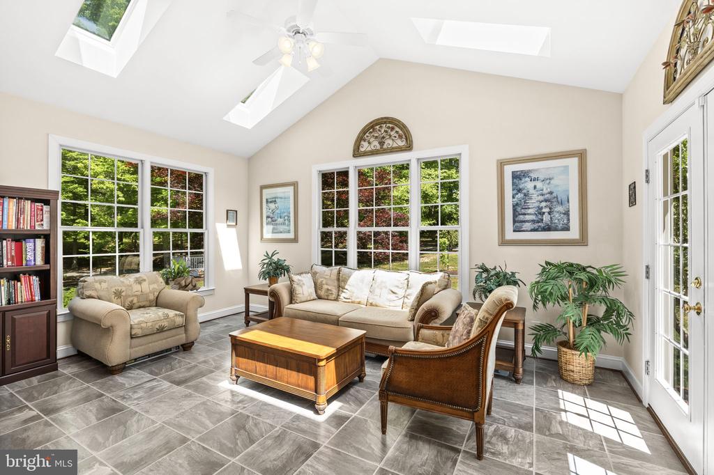 9504 TRENTHAM TRAIL