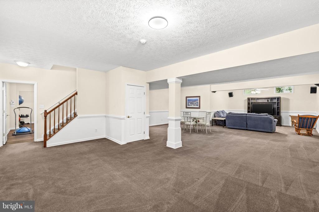 9504 TRENTHAM TRAIL