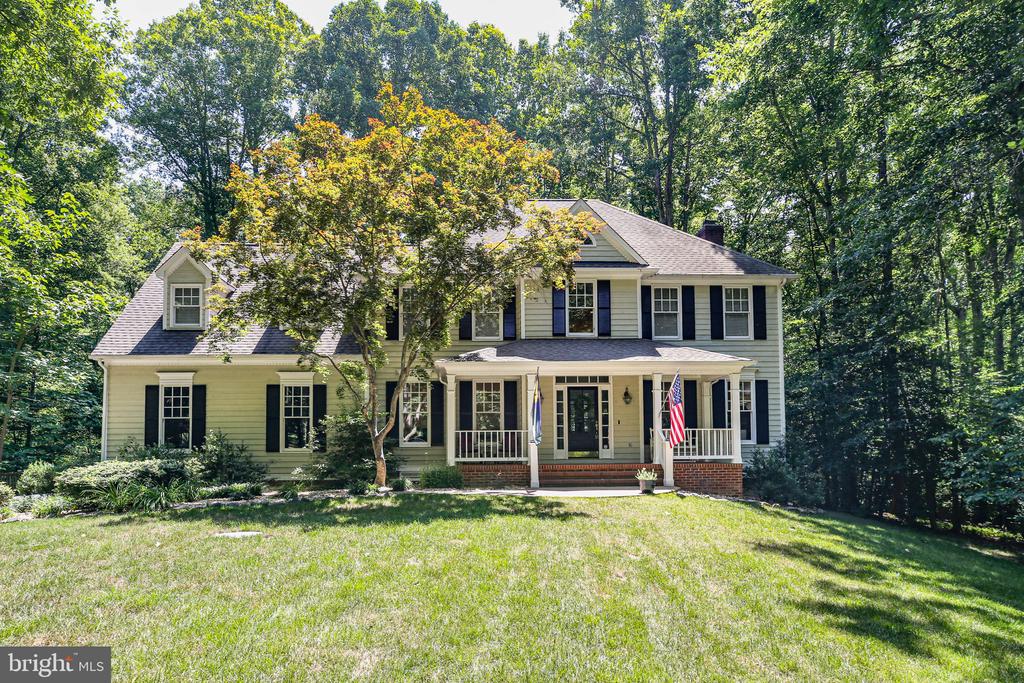 7217 BLOOMSBURY LANE