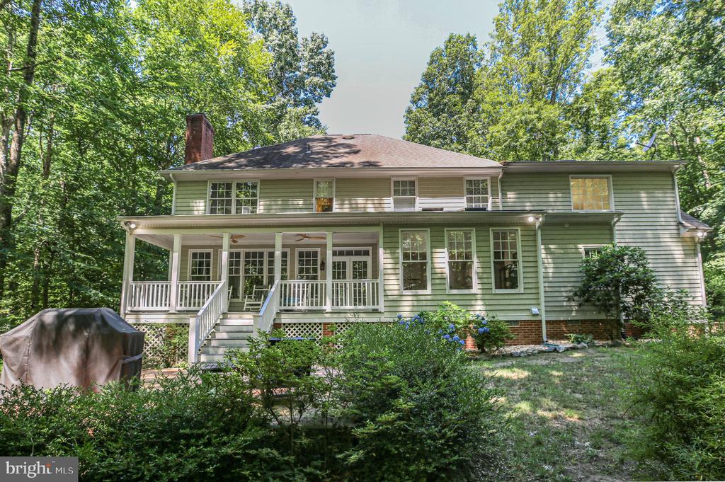 7217 BLOOMSBURY LANE