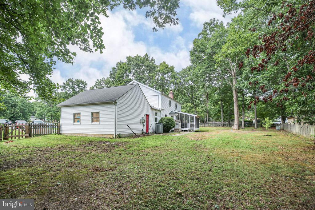 11201 PRINCE COURT