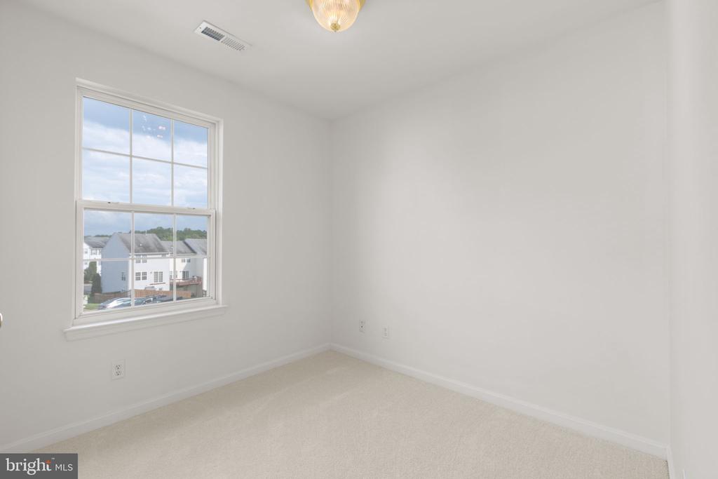 7225 WYTHEVILLE CIRCLE