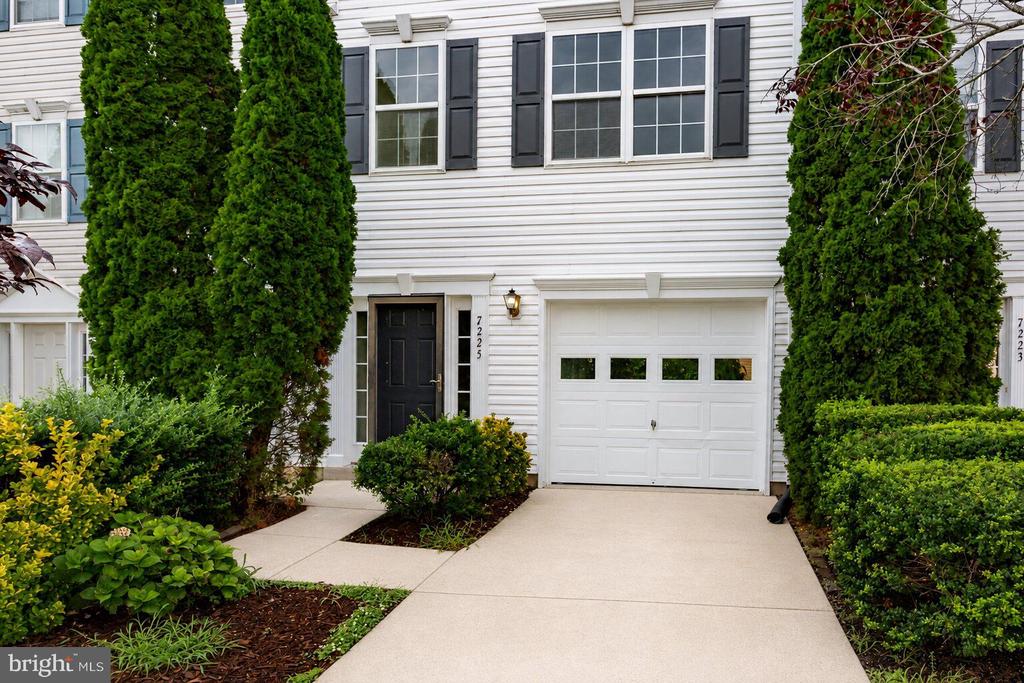 7225 WYTHEVILLE CIRCLE