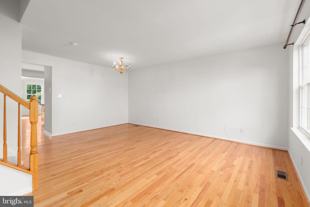7225 WYTHEVILLE CIRCLE