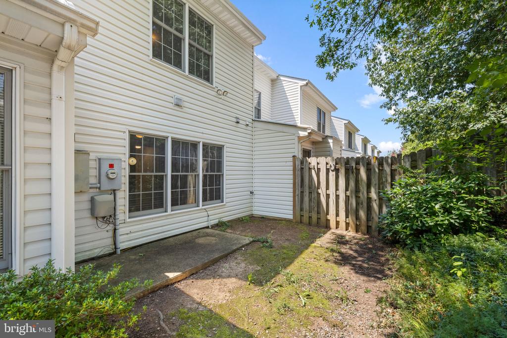 4301 TURNBERRY DRIVE