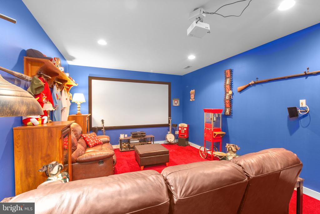 5416 HAZEL COURT