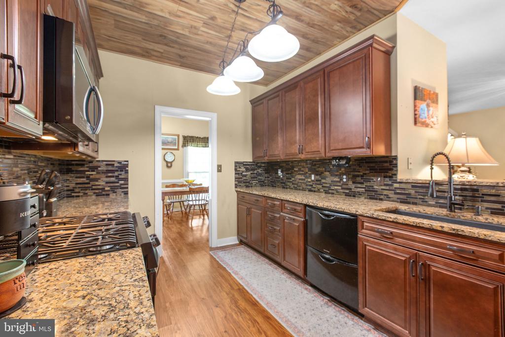 5416 HAZEL COURT