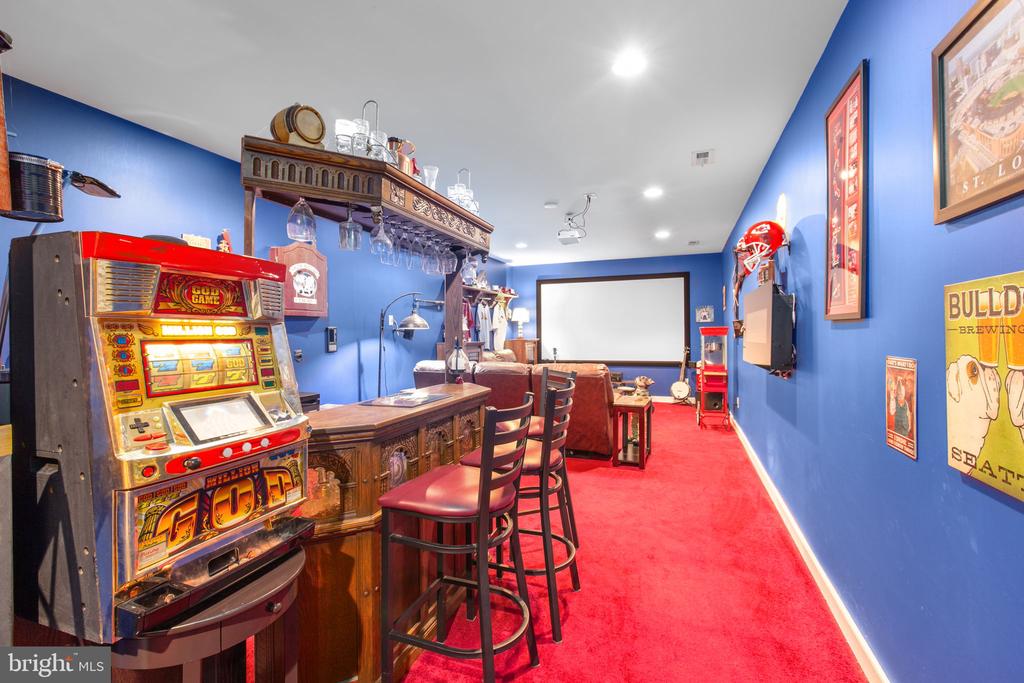 5416 HAZEL COURT