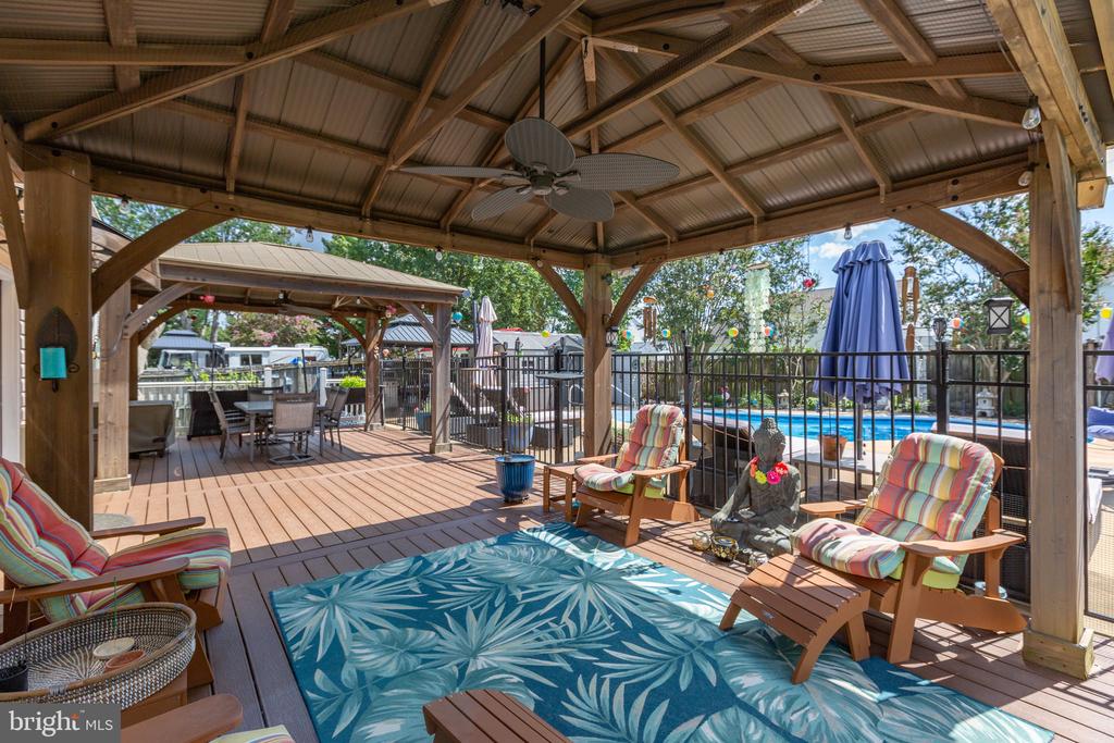 5416 HAZEL COURT