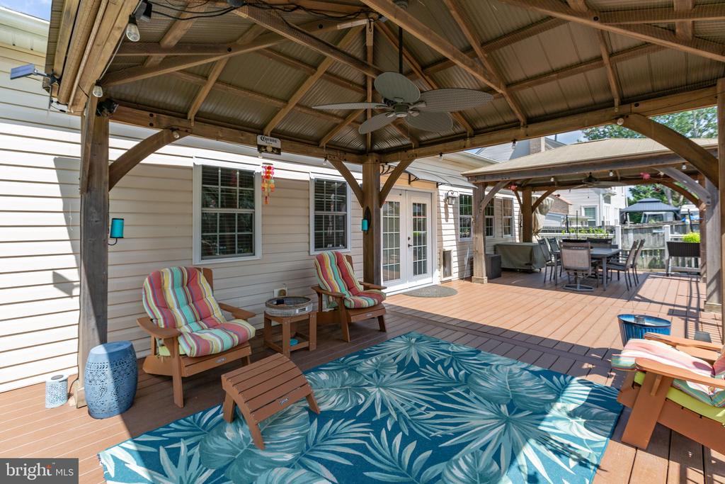 5416 HAZEL COURT