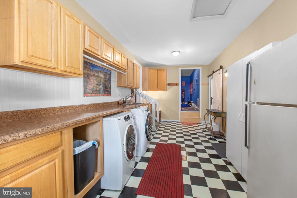5416 HAZEL COURT