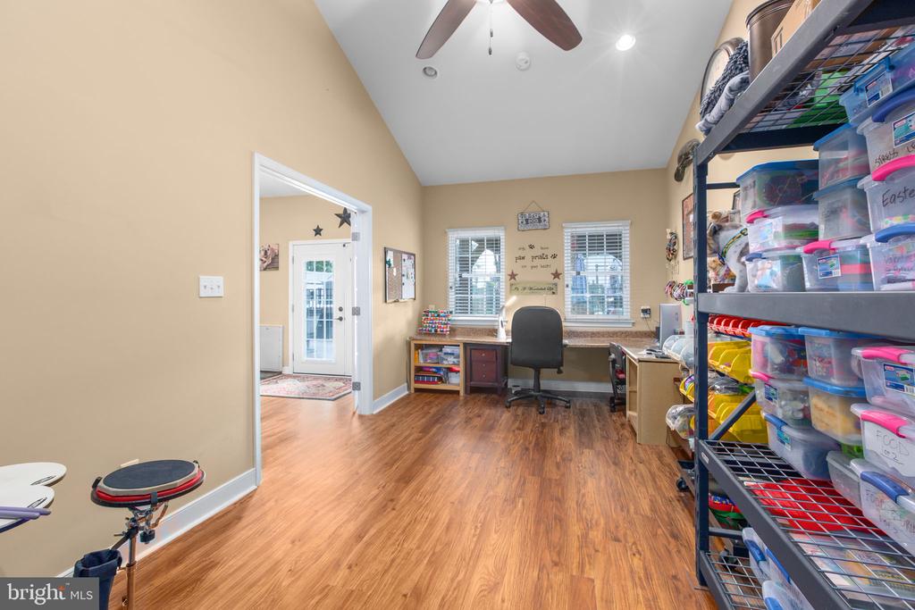 5416 HAZEL COURT