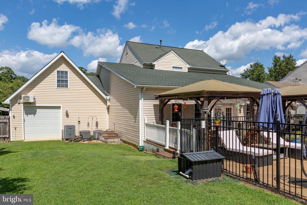 5416 HAZEL COURT
