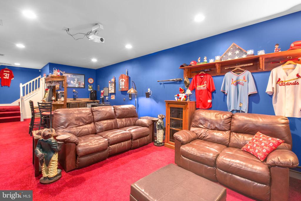 5416 HAZEL COURT