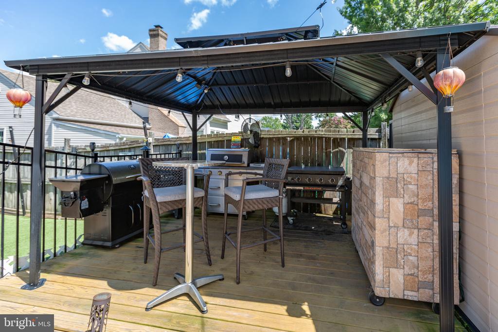 5416 HAZEL COURT
