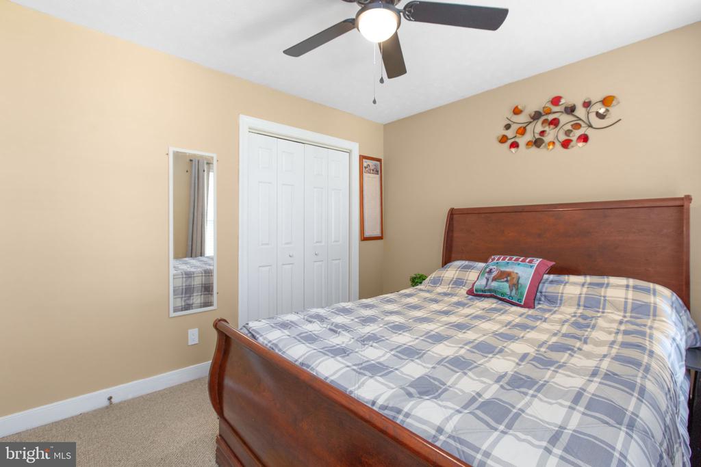 5416 HAZEL COURT