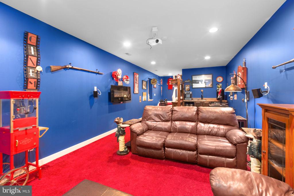 5416 HAZEL COURT