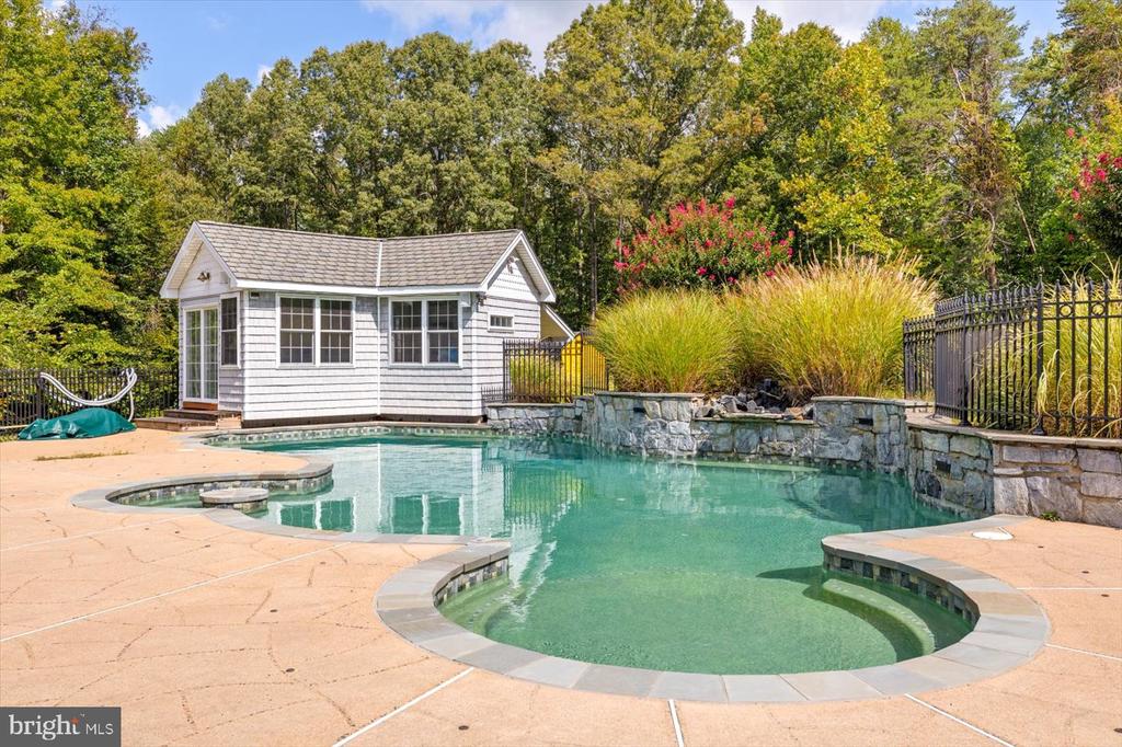 12620 CHEWNING LANE