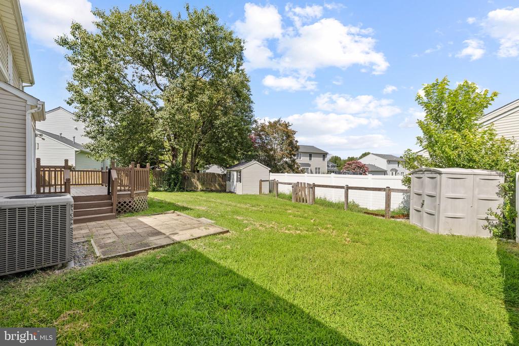6112 THREE CEDARS LANE