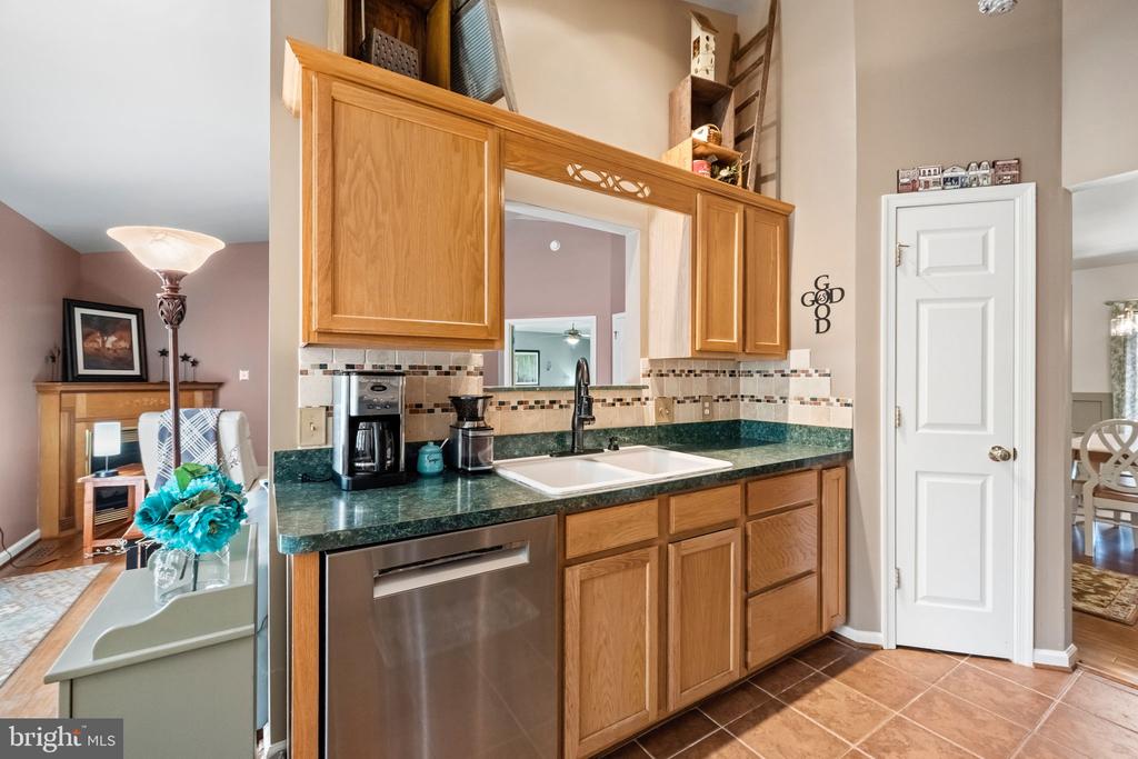 3600 E GLEN DOWER DRIVE