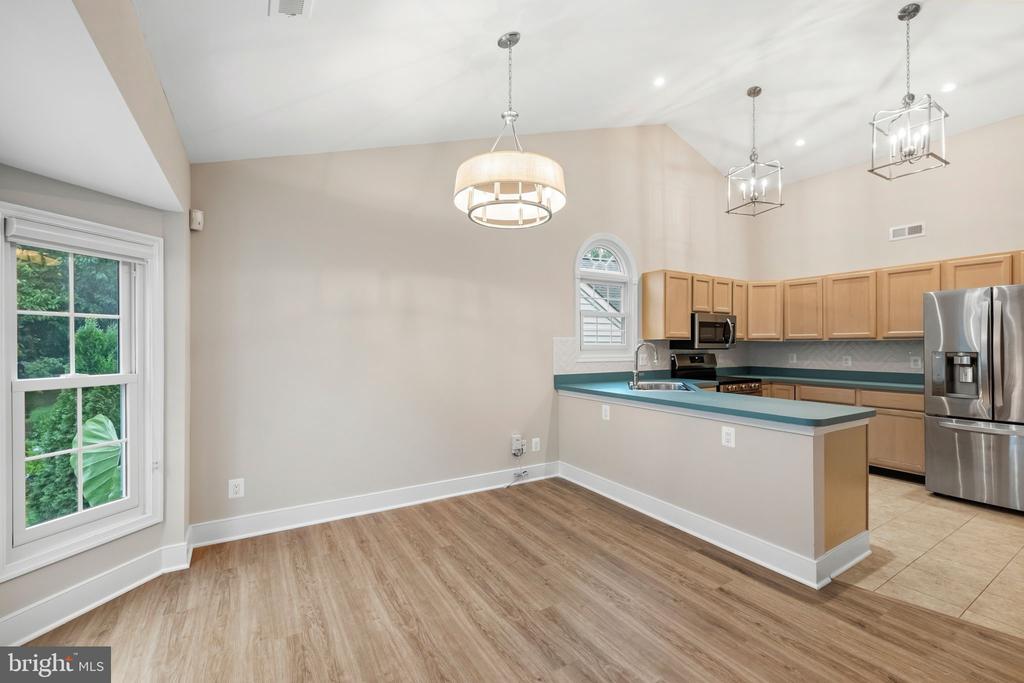 11509 ABINGDON COURT