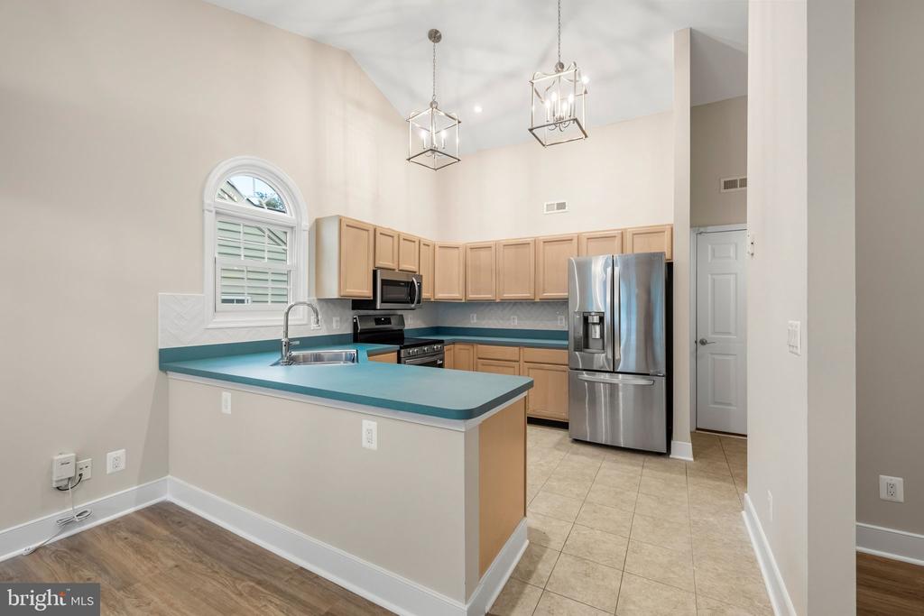 11509 ABINGDON COURT