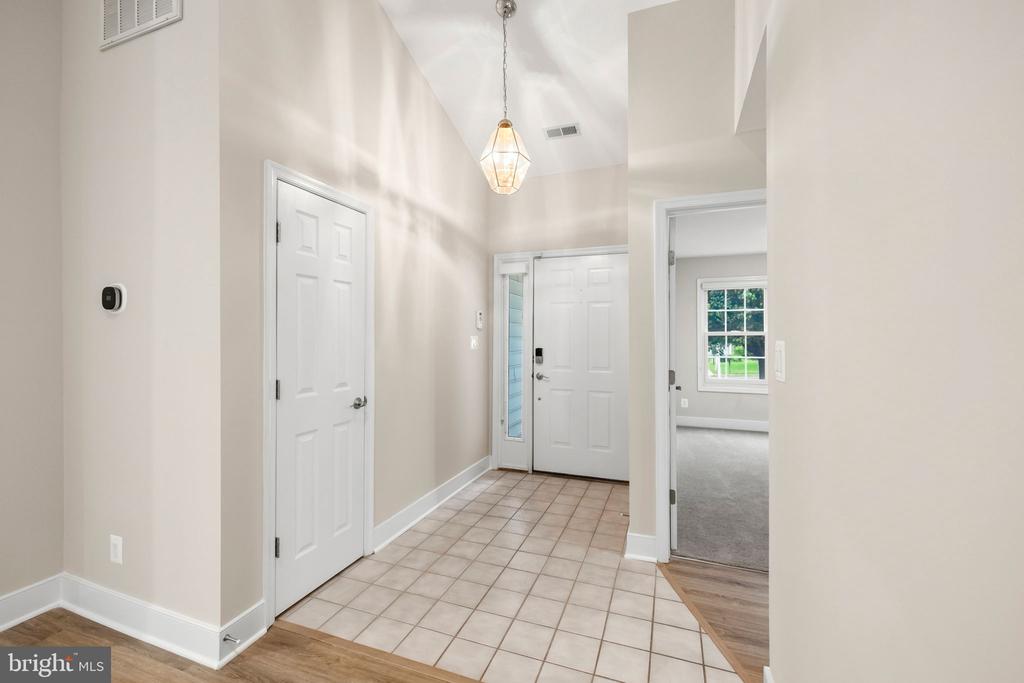 11509 ABINGDON COURT