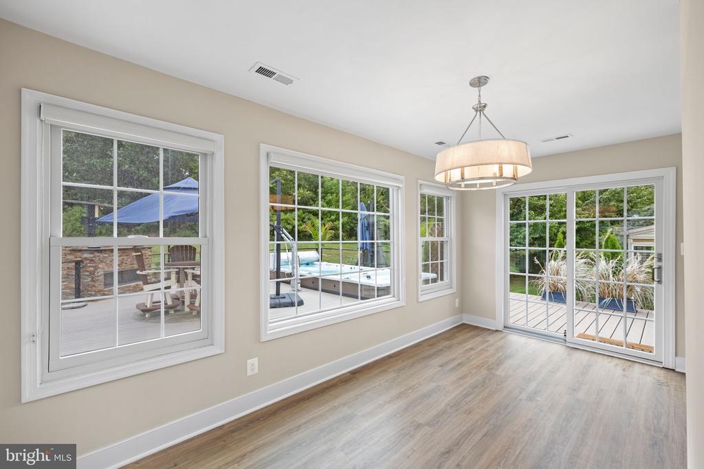 11509 ABINGDON COURT