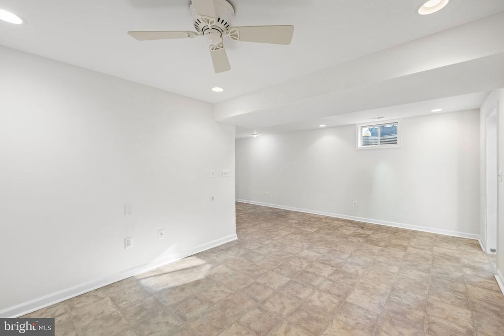 2506 MELCHRIS COURT