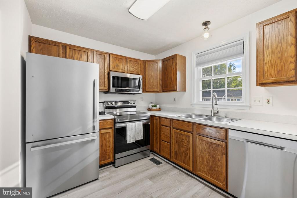 2506 MELCHRIS COURT
