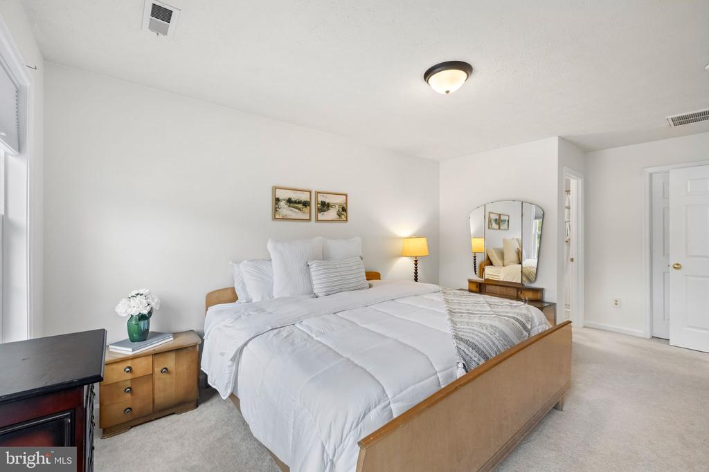 2506 MELCHRIS COURT
