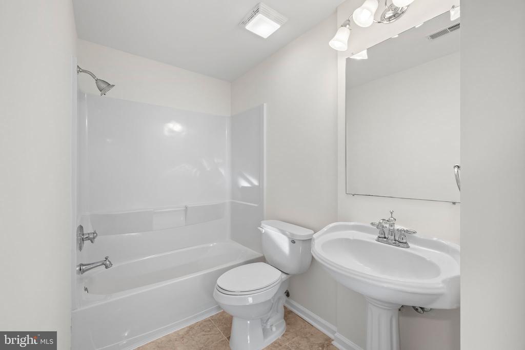 2506 MELCHRIS COURT