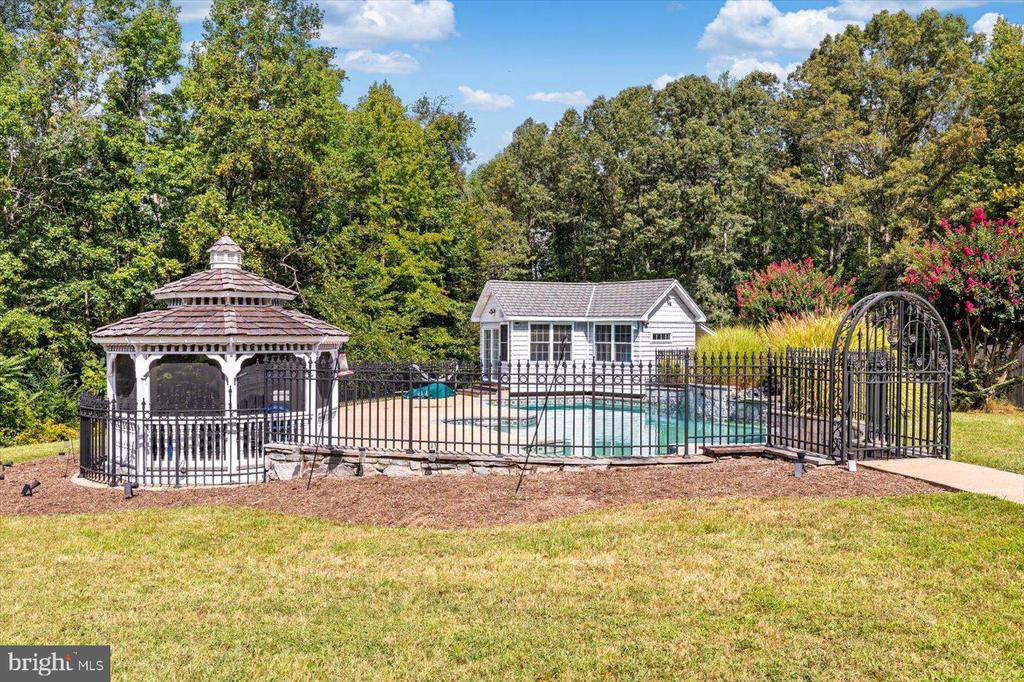 12620 CHEWNING LANE