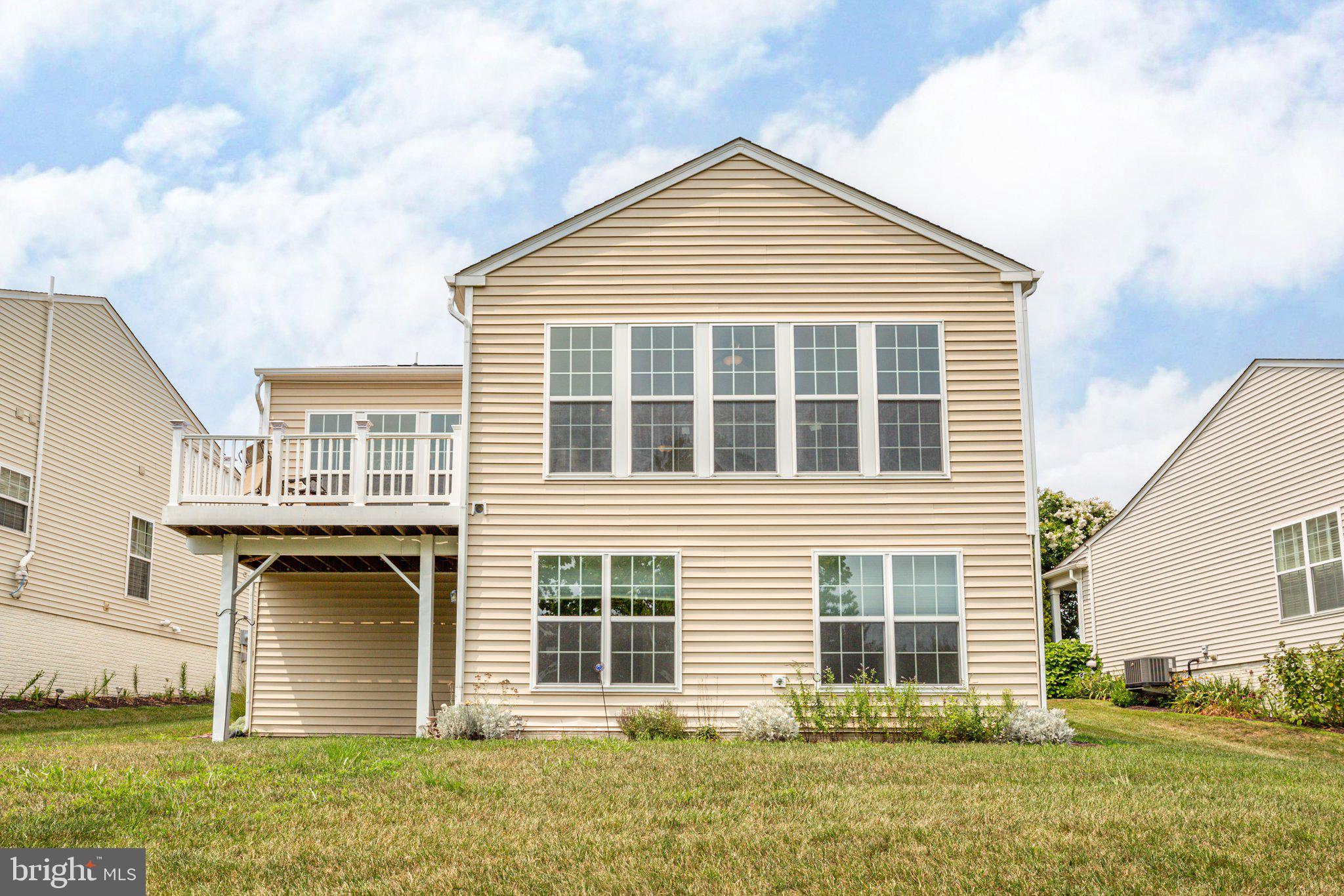 9 Mendota Way