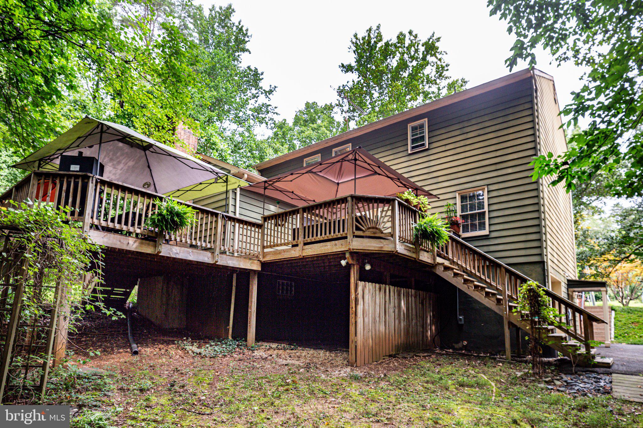 300 Montpelier DRIVE