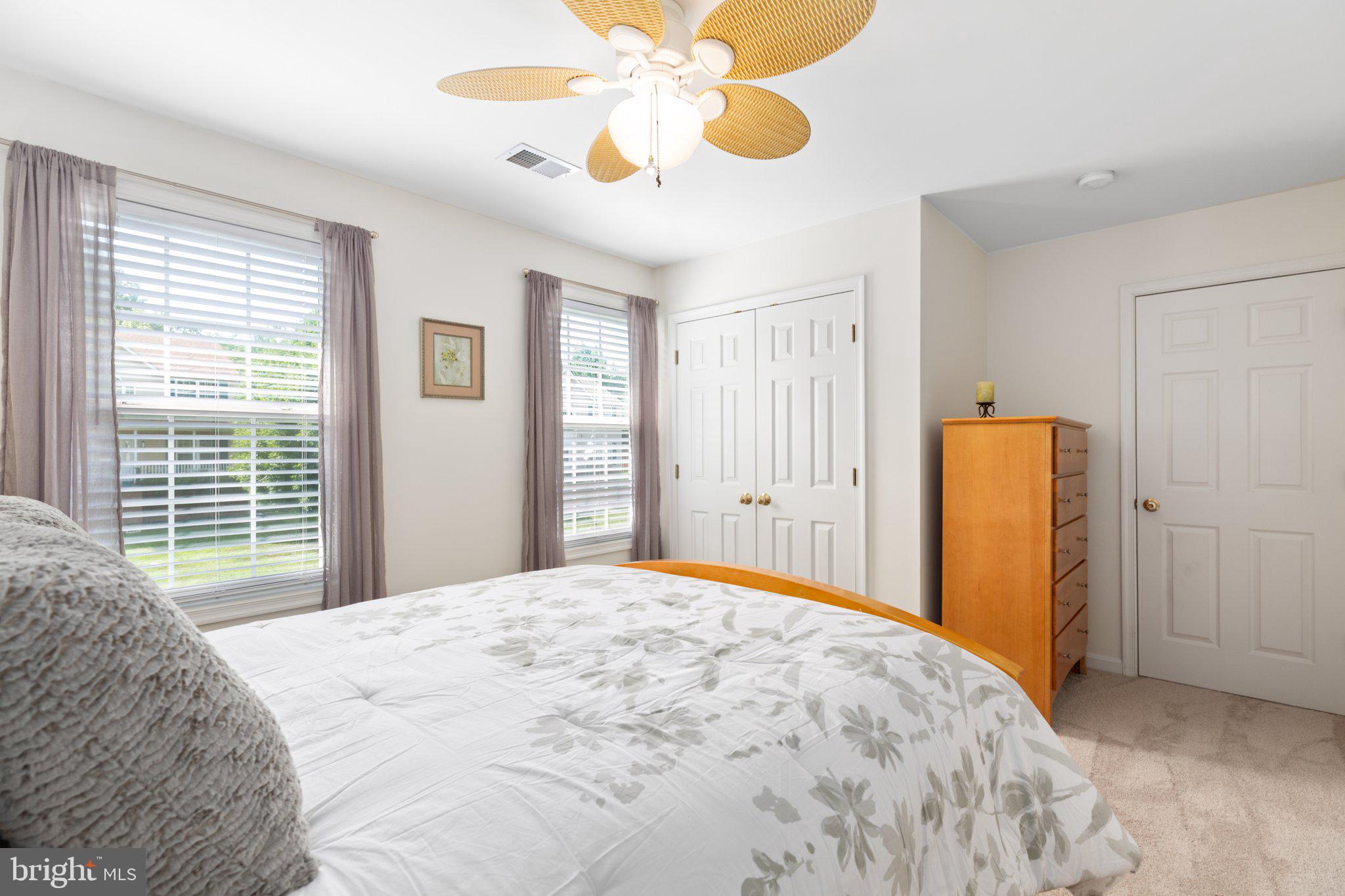 34 Woodleigh LANE