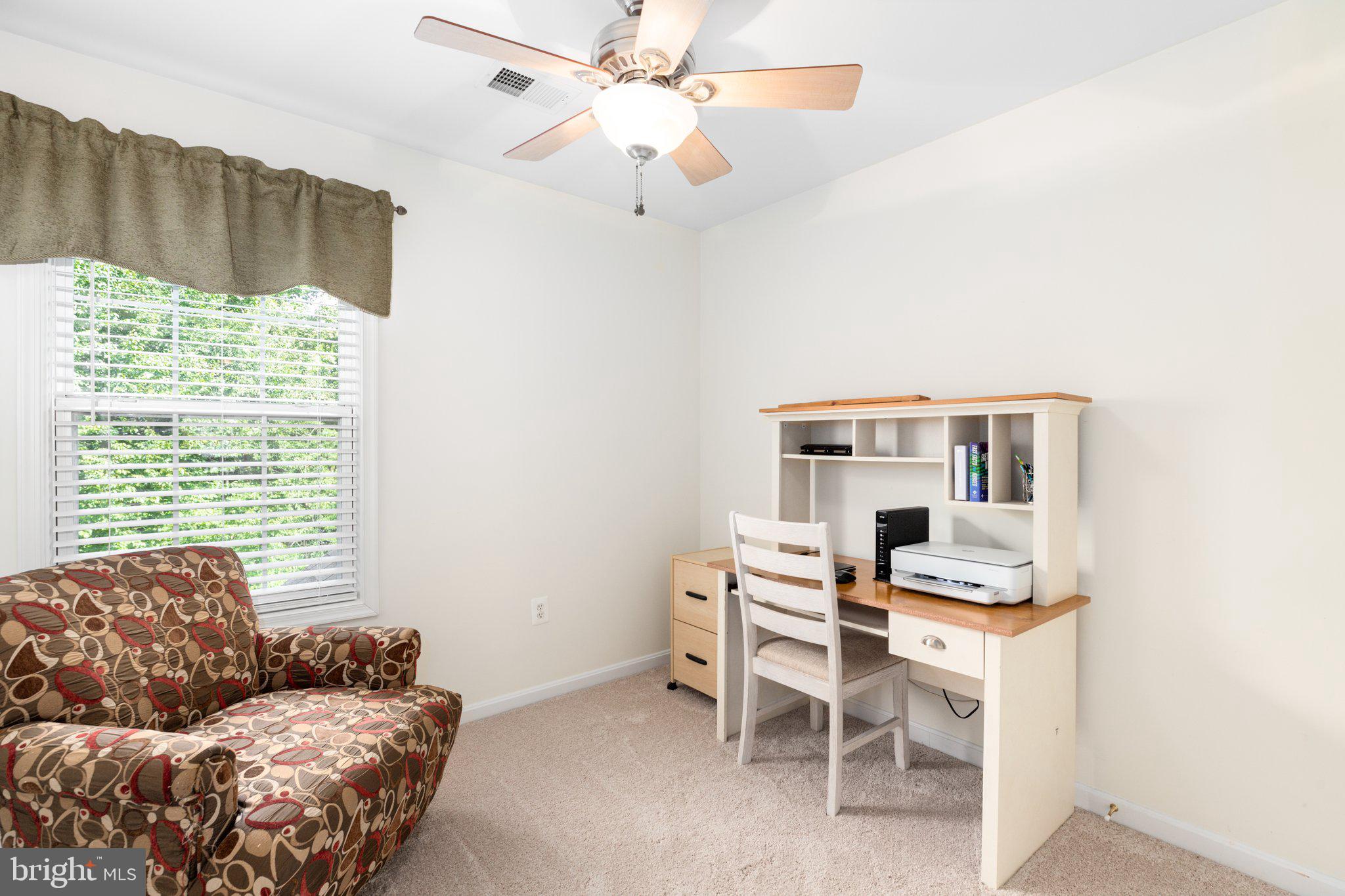 34 Woodleigh LANE