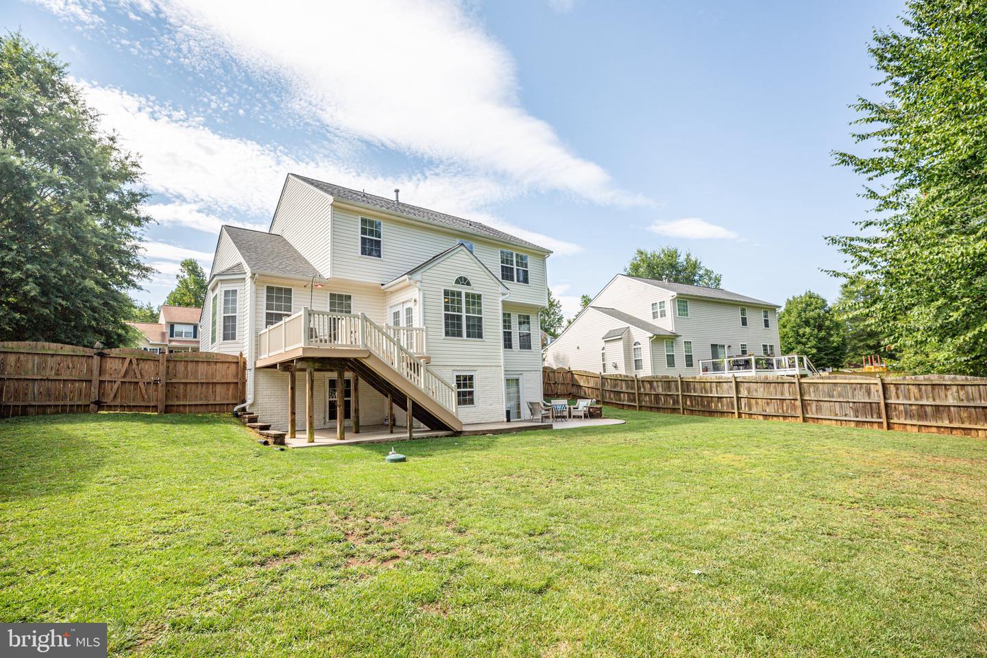 34 Woodleigh LANE