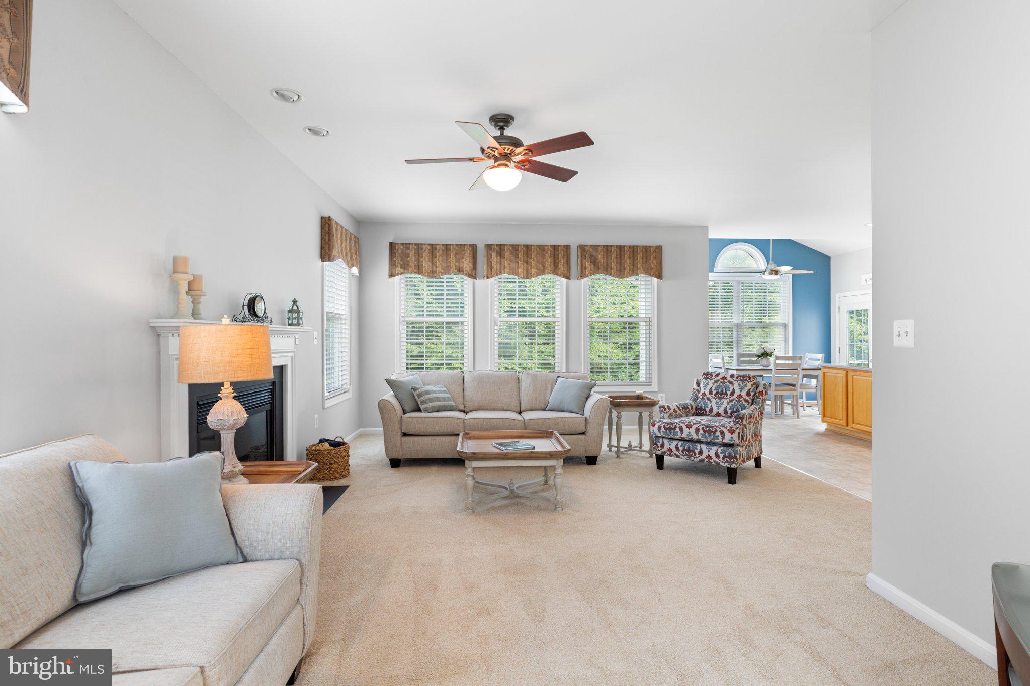 34 Woodleigh LANE