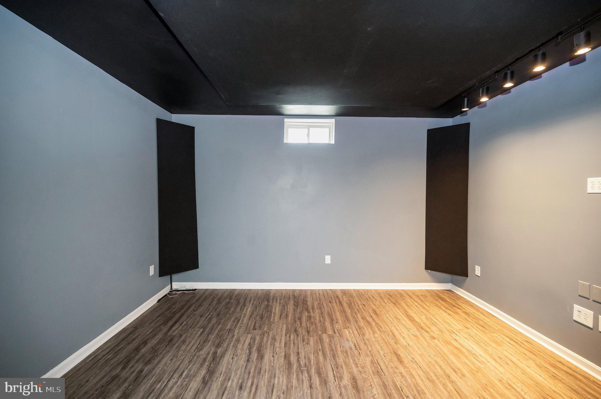 40 CLEAR SPRING LANE