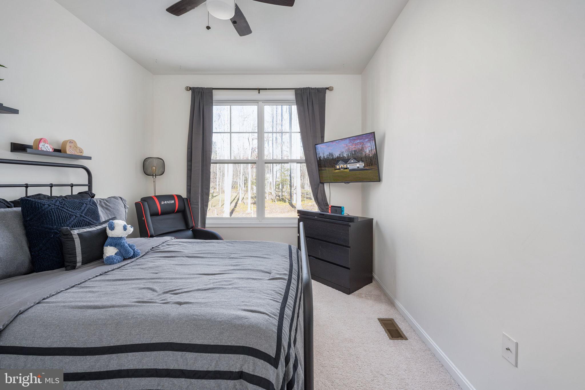 40 SOUTHERN VIEW DRIVE