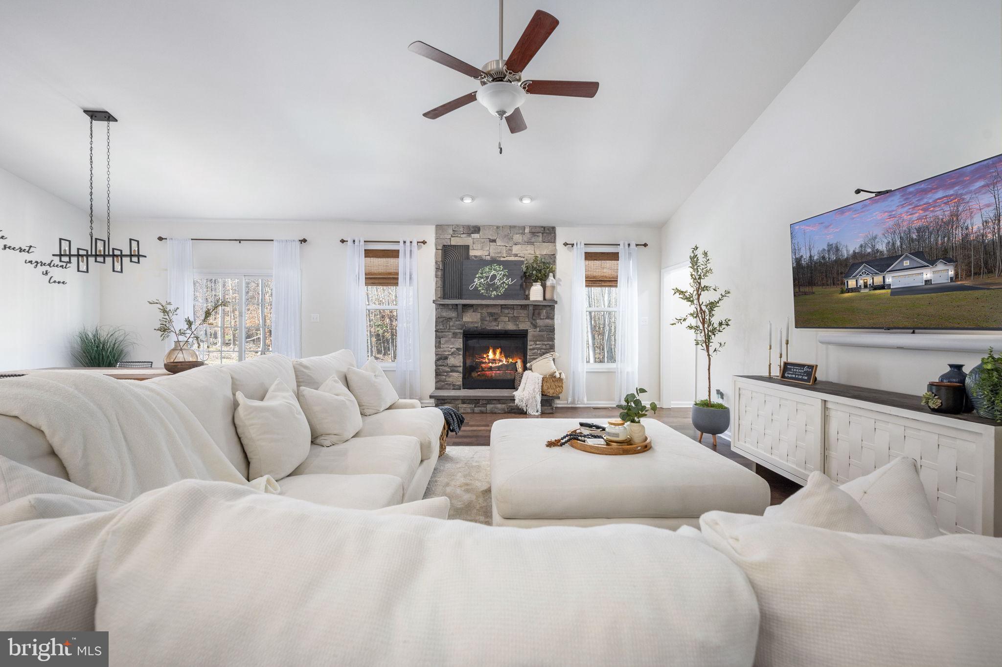 40 SOUTHERN VIEW DRIVE