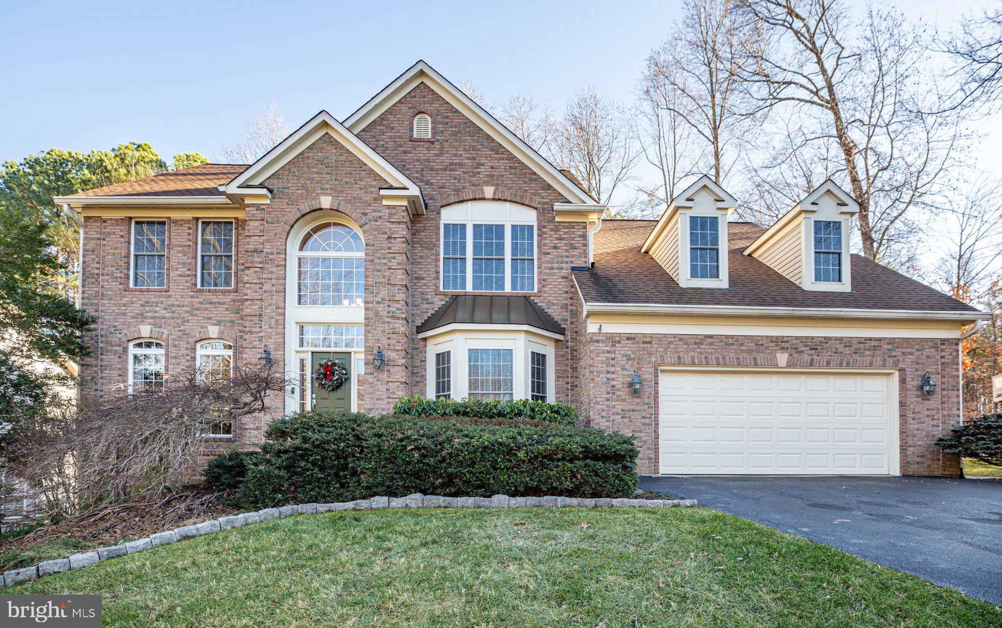 18 Ludwell LANE
