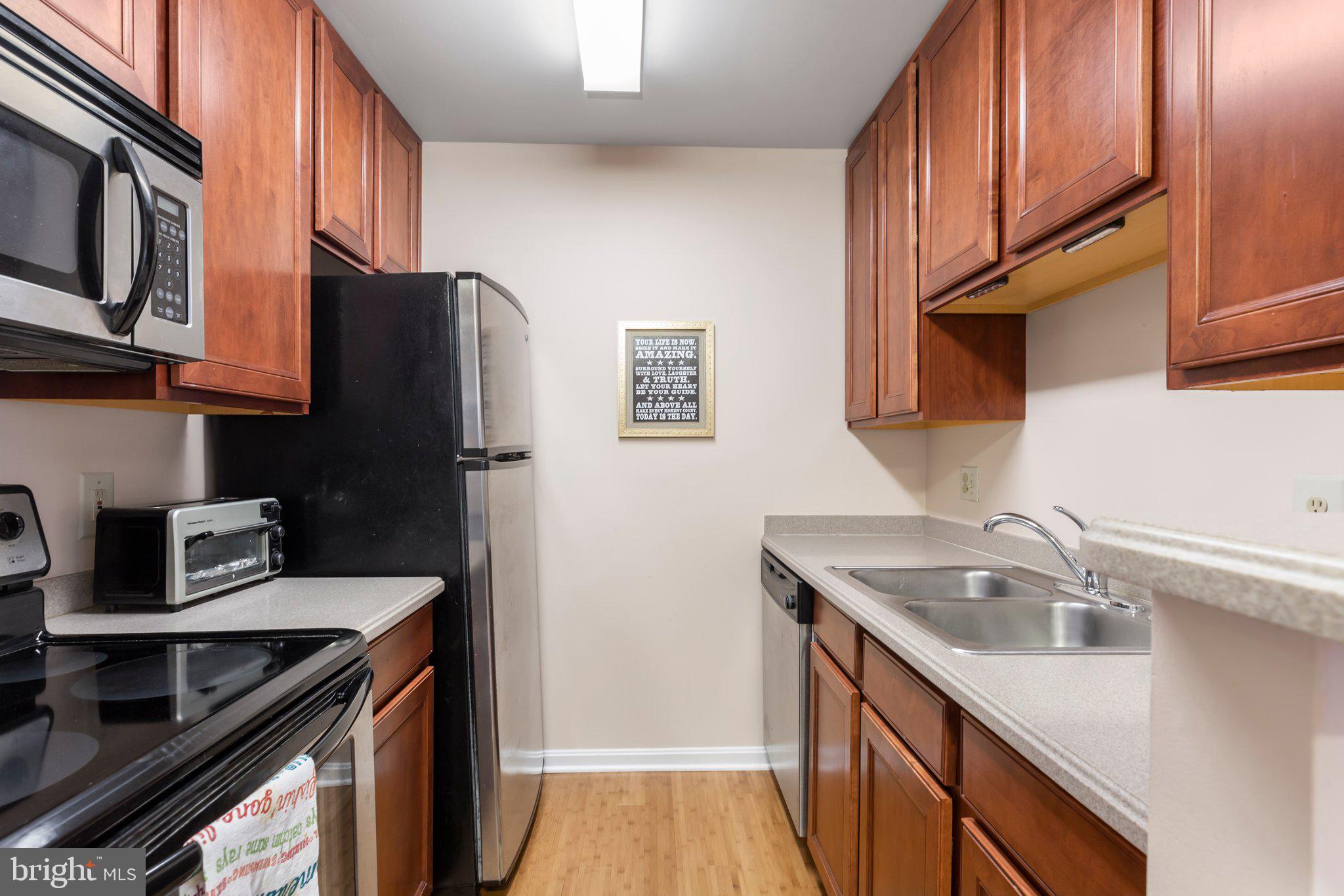 15 Fern Oak Cir #101